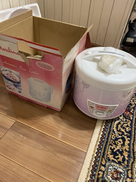 Мультиварка новая