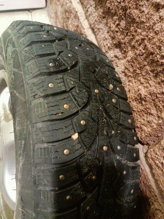 Продам 2 балона 185*65r14