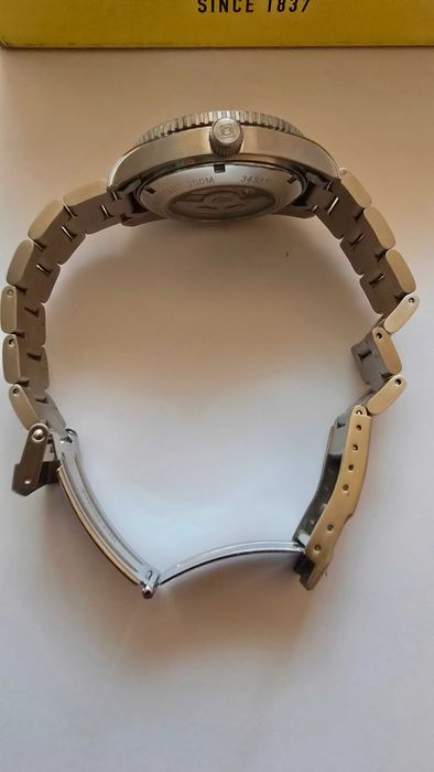 Vand Invicta, Ceas automatic de otel inoxidabil  Negru, Albastru royal