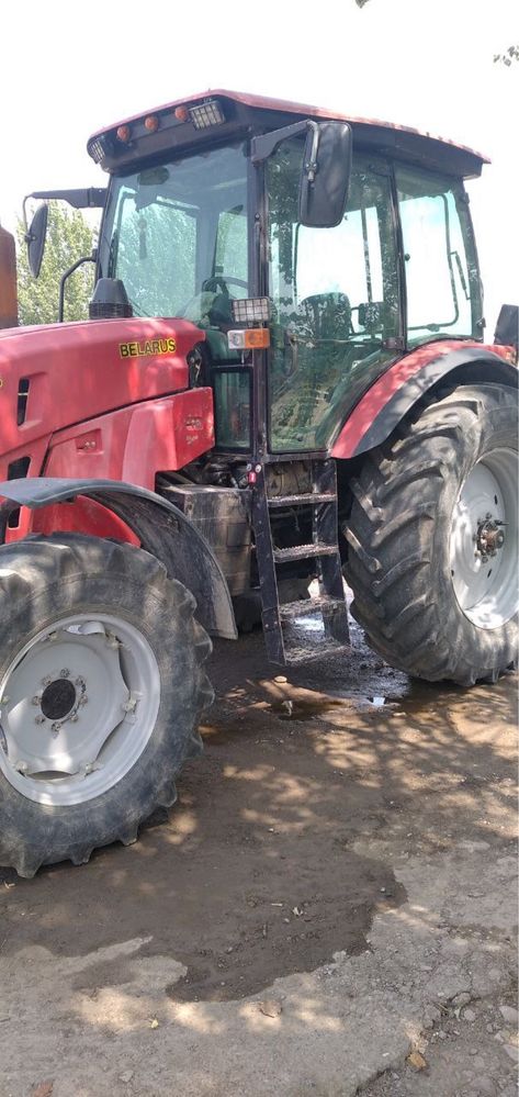 Traktor Belarus 1523