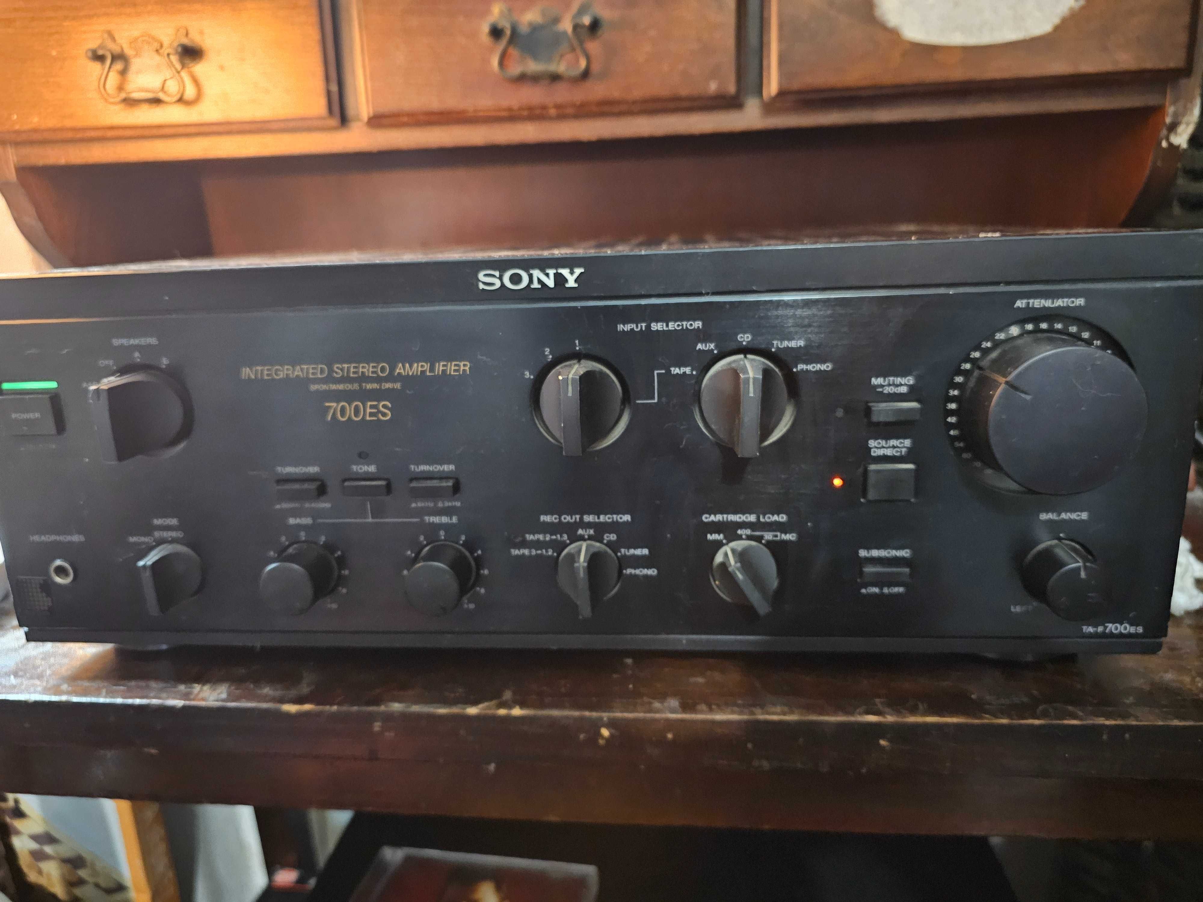 Amplificator Sony TA700 ES