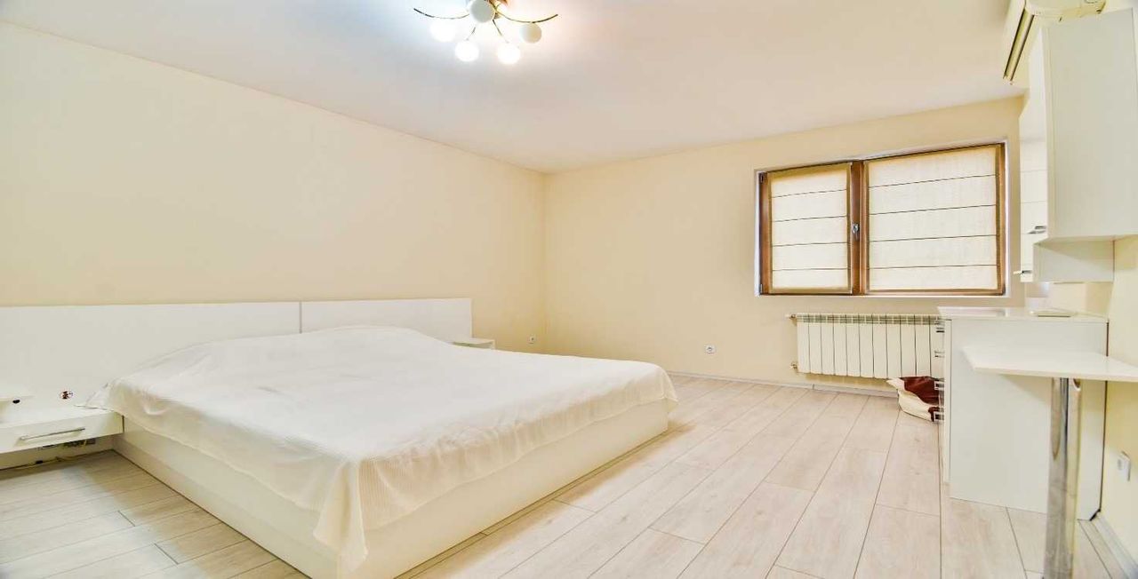 Дава се под наем Тристаен апартамент в София, Витоша - 145 кв.м за 800 € - Снимка #10