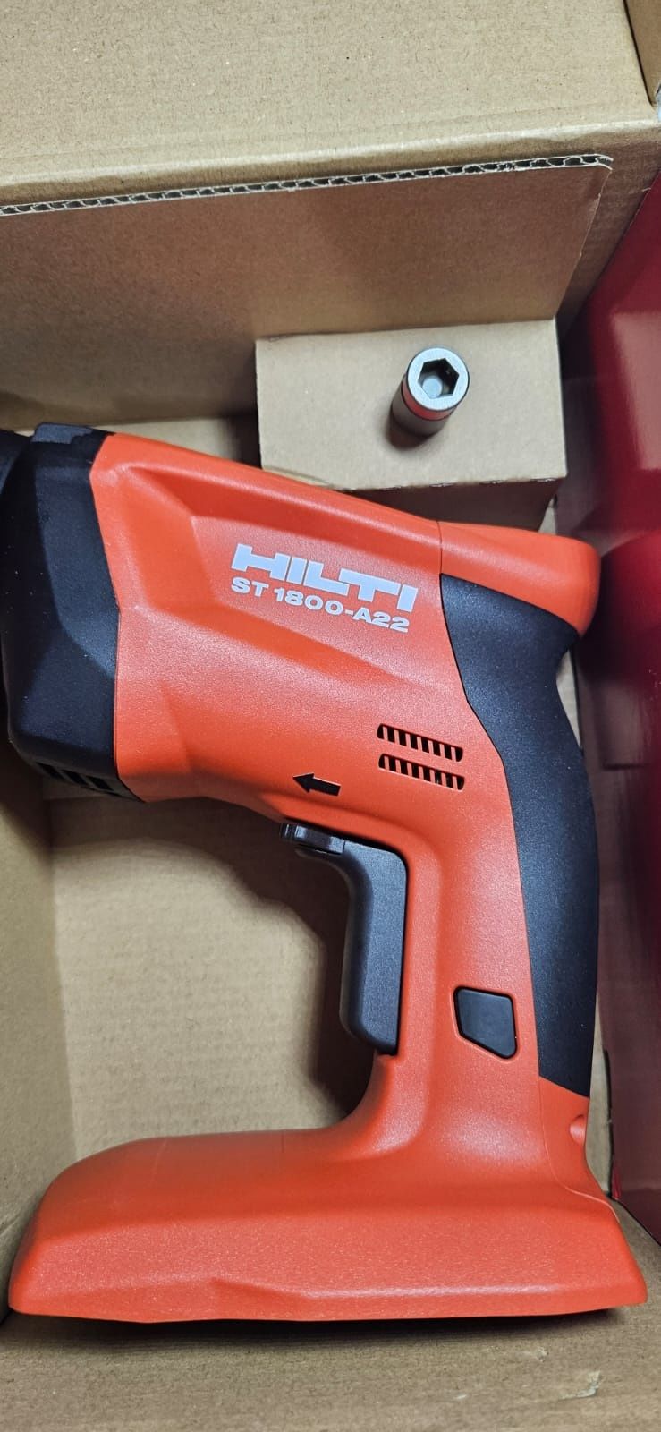 Autofiletanta Hilti ST 1800-A22  NOU