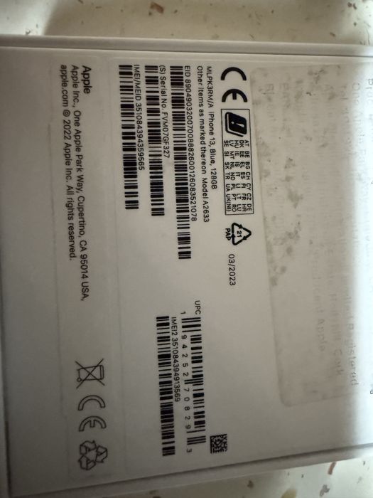 Vand iphone 13,128 GB,culoare Blue