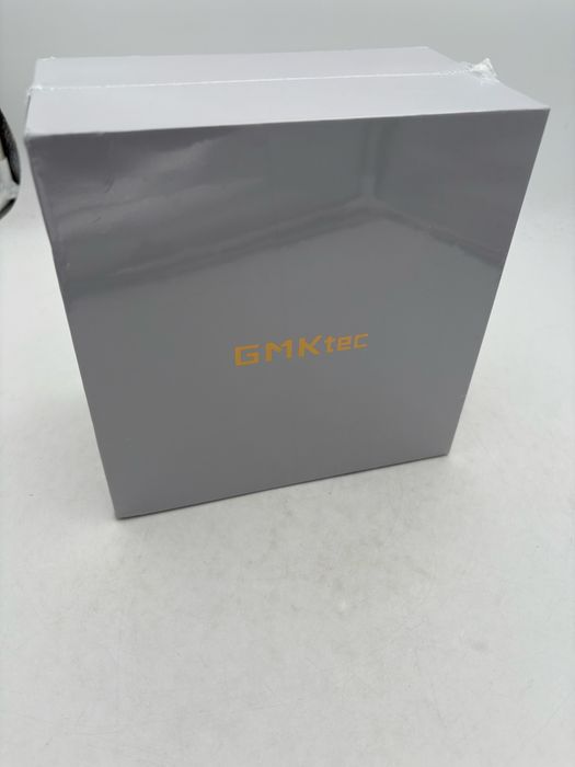 GMK K6 Mini PC (Ryzen 7 7840HS/32GB DDR5/1TB, sigilat