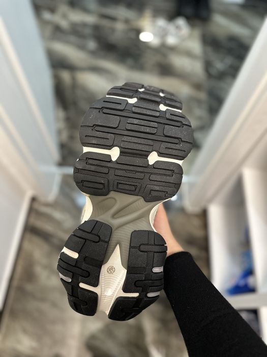 Balenciaga Cargo