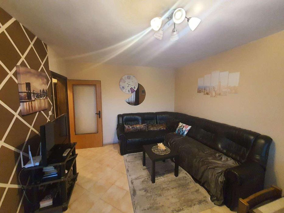 Двустаен апартамент, под наем, Нептун