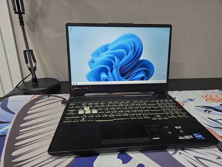 Продам игровой ноутбук Asus