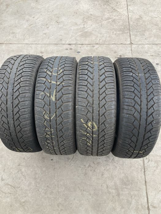 215/60/16 Semperit Master Grip2