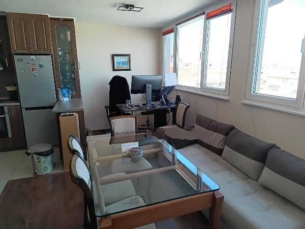 Продава се Тристаен апартамент в Бургас, Меден рудник - зона А - 85 кв.м за 1436 €/кв.м - Снимка #5