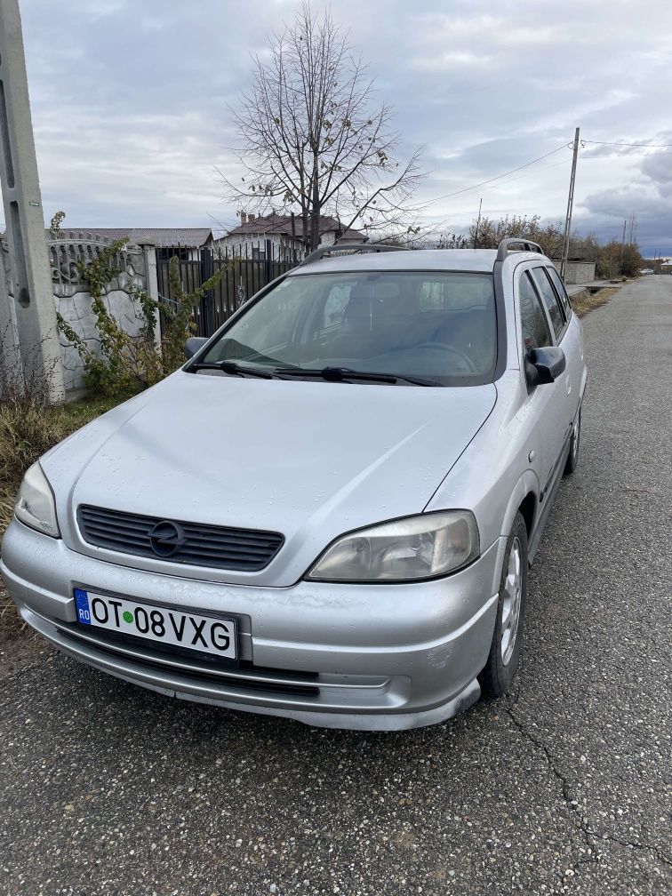 Vând Opel Astra G