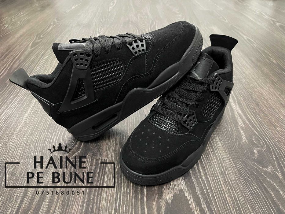 Adidasi Nike Air Jordan 4 Retro Black Produs NOU 2025