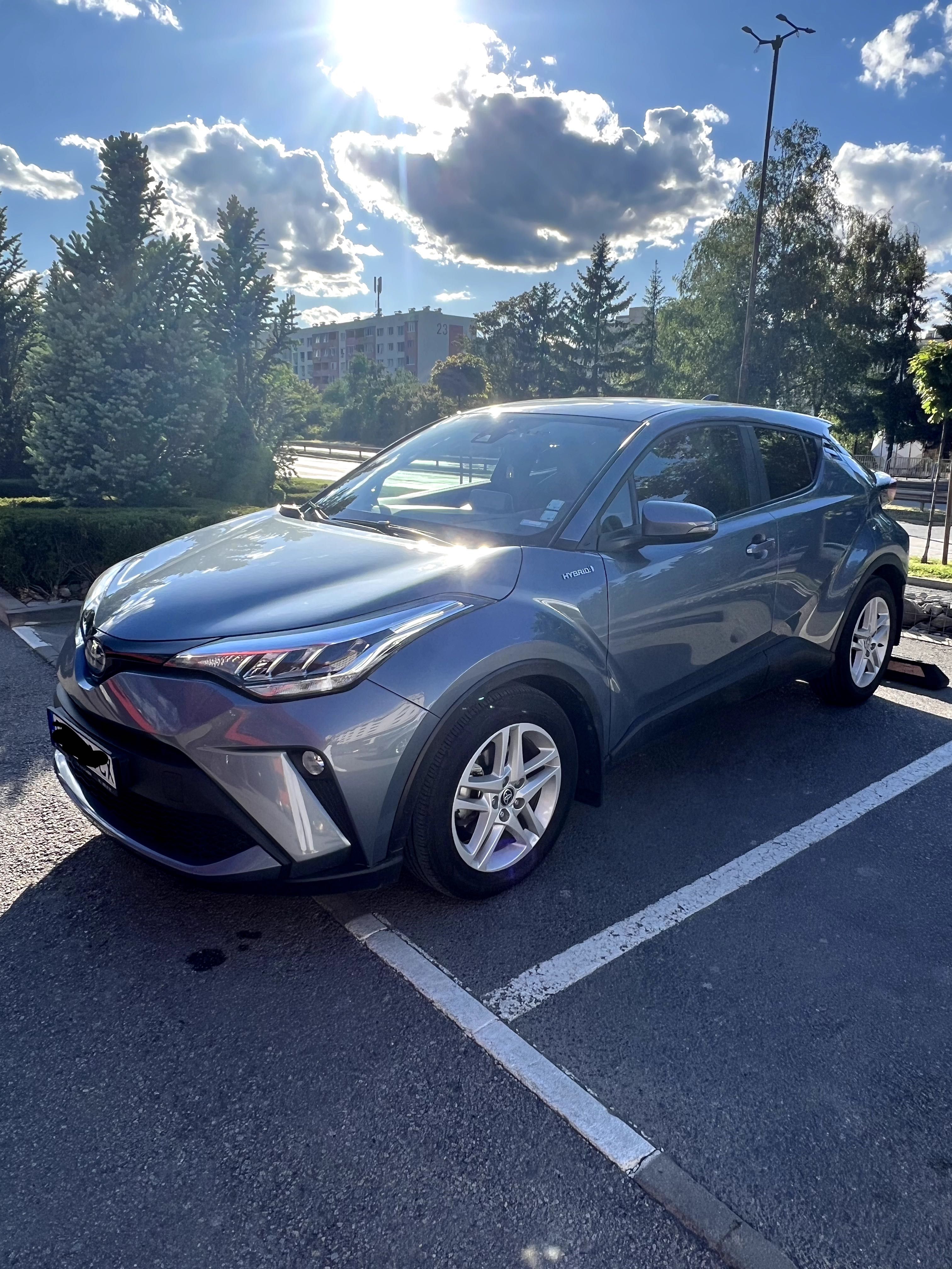 Toyota C-HR, ноември 2021г. пробег: 60286 км; 122 к.с.