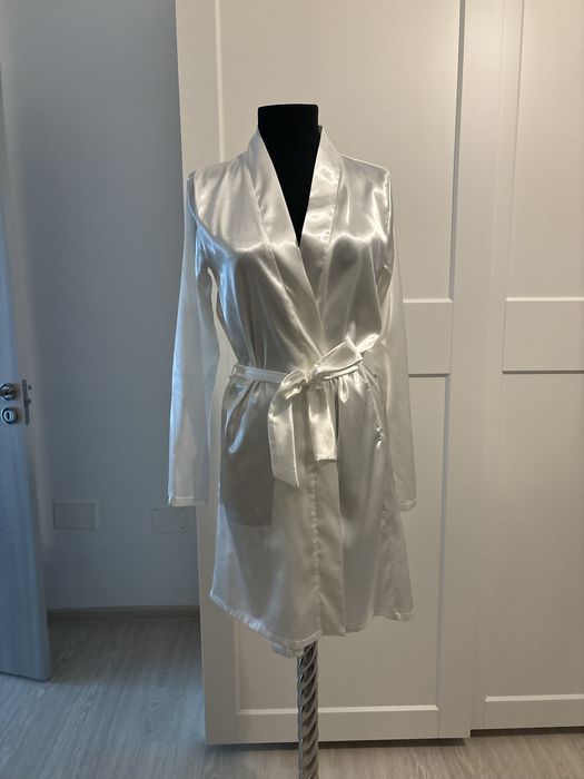 Halat de mireasa masura xs