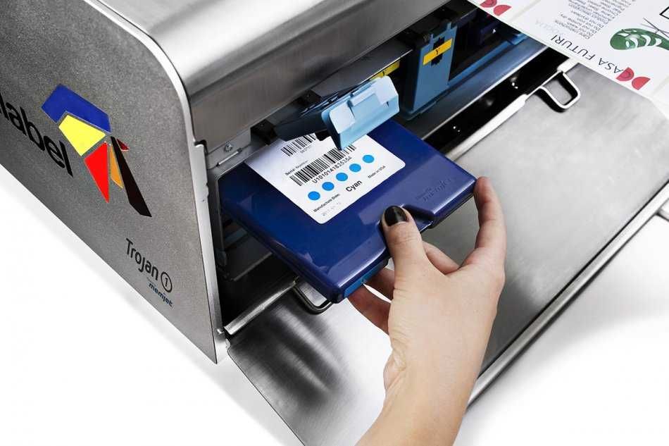 De vânzare: Imprimantă etichete In-house TrojanLabel T1 (Trojan One)