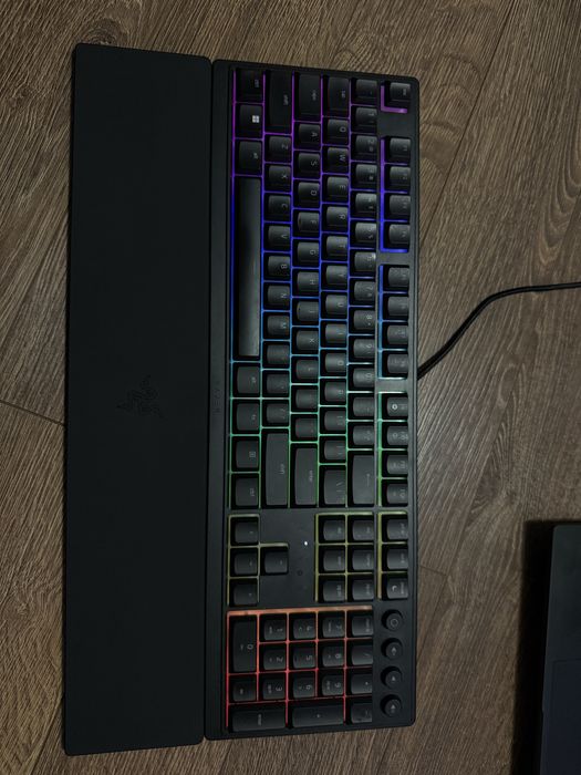 Tastatura Razer Ornata V3