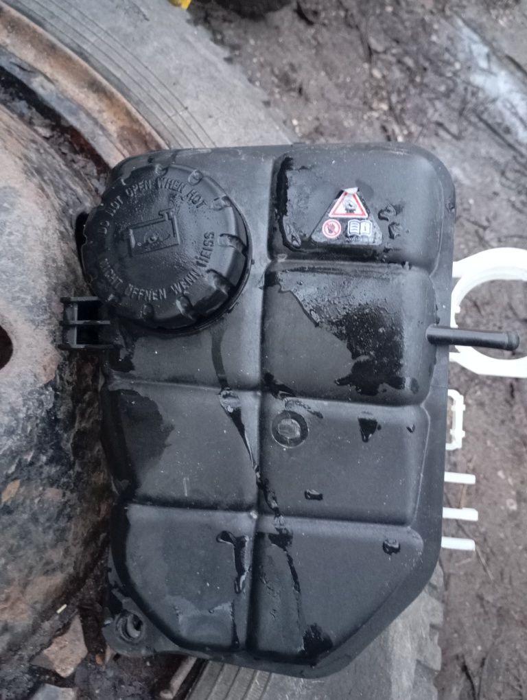 Разширителен съд за мерцедес