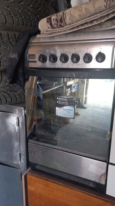 Продам газплиту Аристон