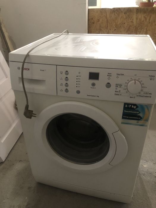 Masina de spalat haine perfect functionala