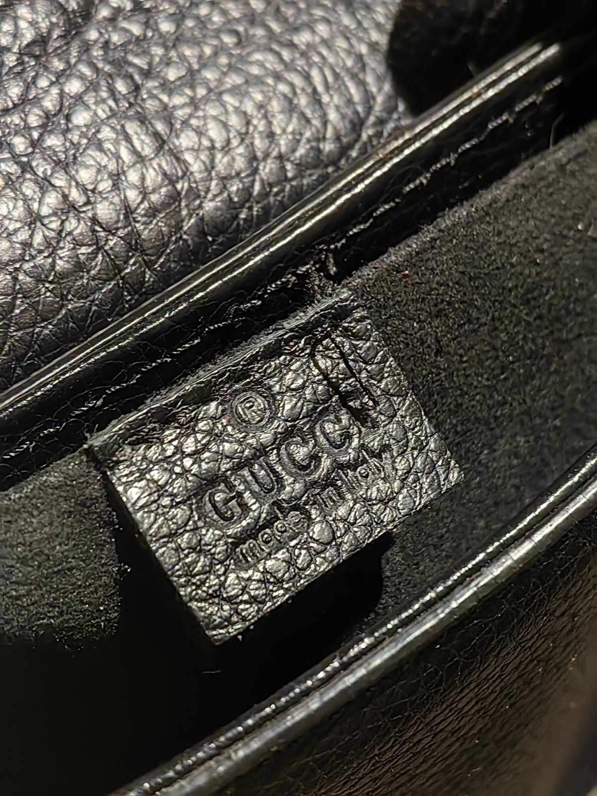 Gucci made in Italy малка чанта естествена кожа