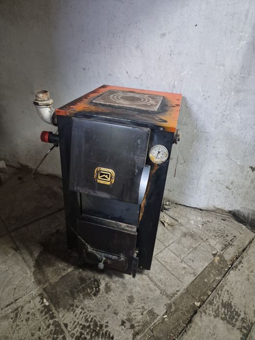 Продаю отопительный котел