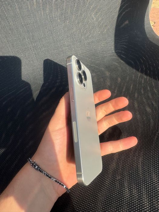 Iphone 15 pro max 256 90% baterie