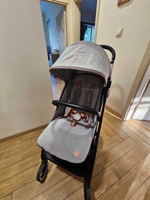 Сгъваема Детска лятна количка Cybex Beezy