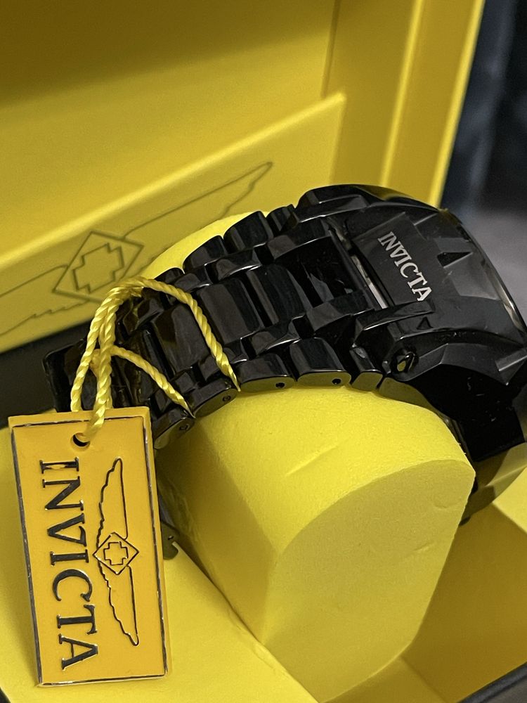 НОВ ЕДИН от 500 броя Часовник Invicta Reserve LIMITED EDITION с ПЕРЛА