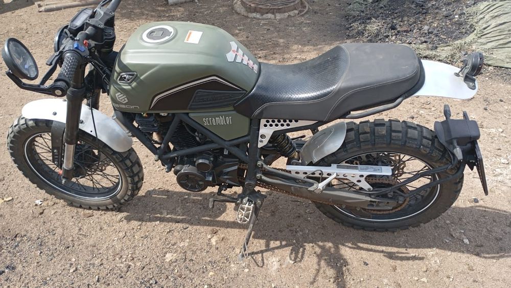 Мотоцикл scrambler 250