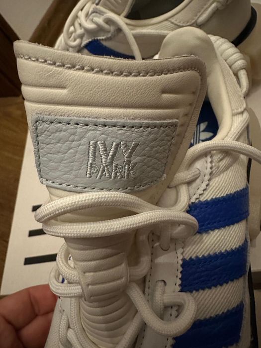 Adidasi originali Ivy Park noi