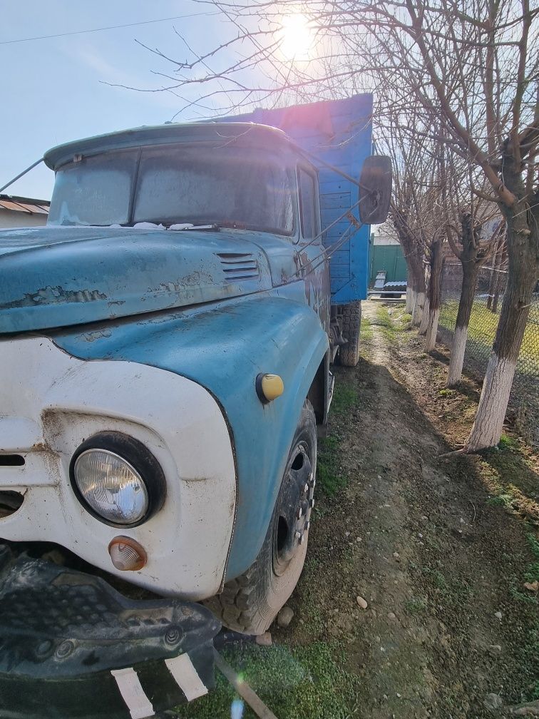 Zil 130 bartavoy