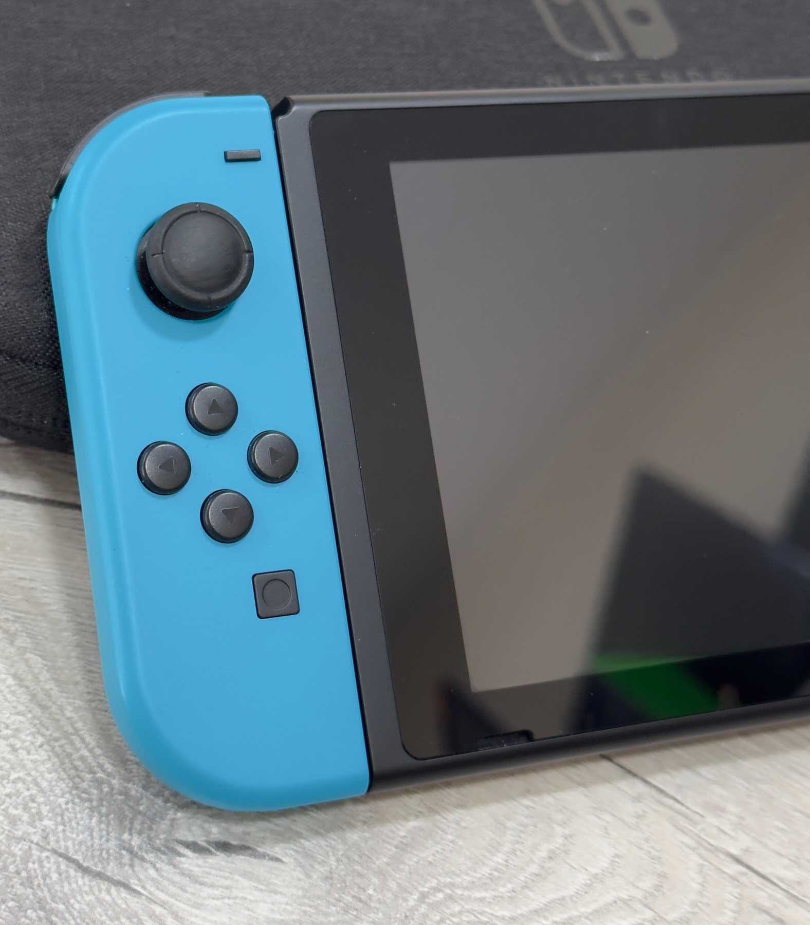 Продавам конзола Nintendo switch