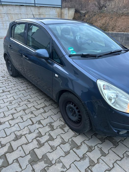 Se vinde Opel Corsa D 1.4 benzina