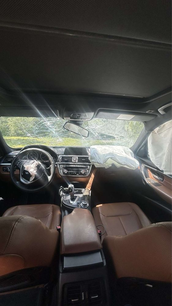 Dezmembrez f30 2014