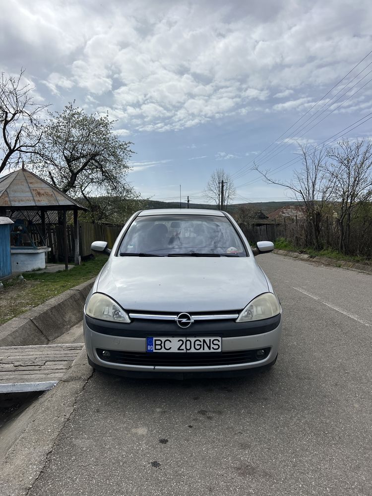 Opel corsa 1.2 benzina