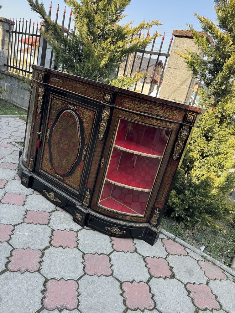 Servanta deosebita din lemn masiv, stil boulle