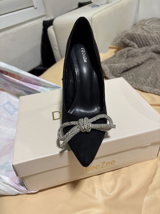 Токчета Deezee.