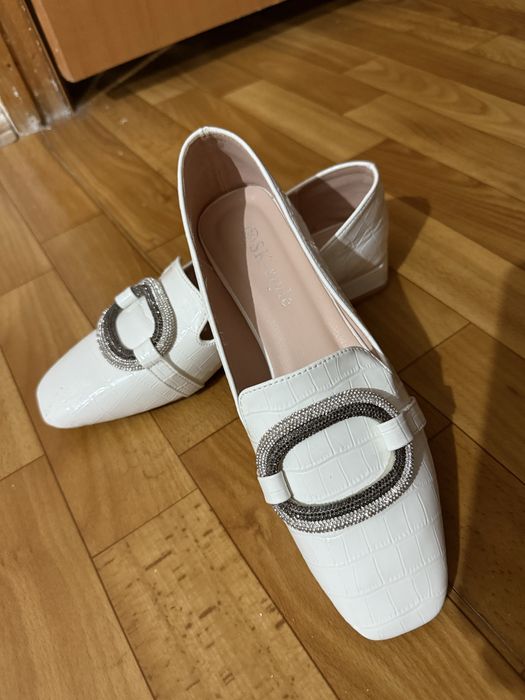 Туфли 38 размер сатылады, сапасы жақсы