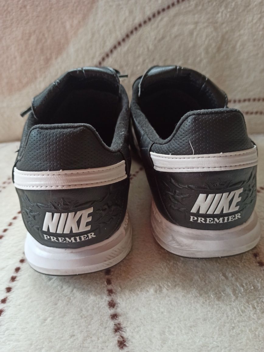 Футболни обувки Nike