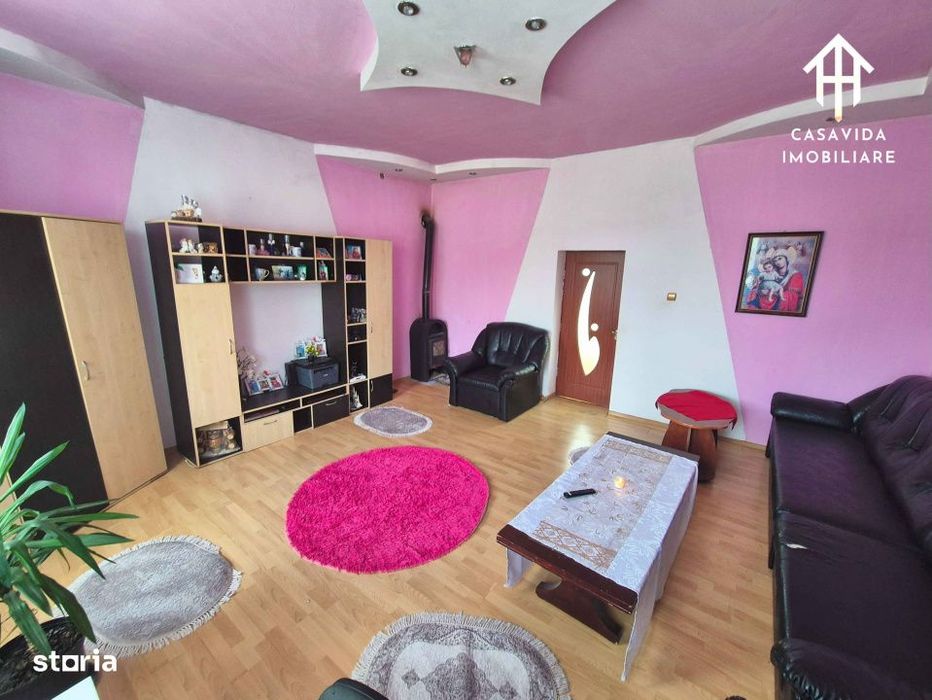 Casa de vanzare in Ciresu