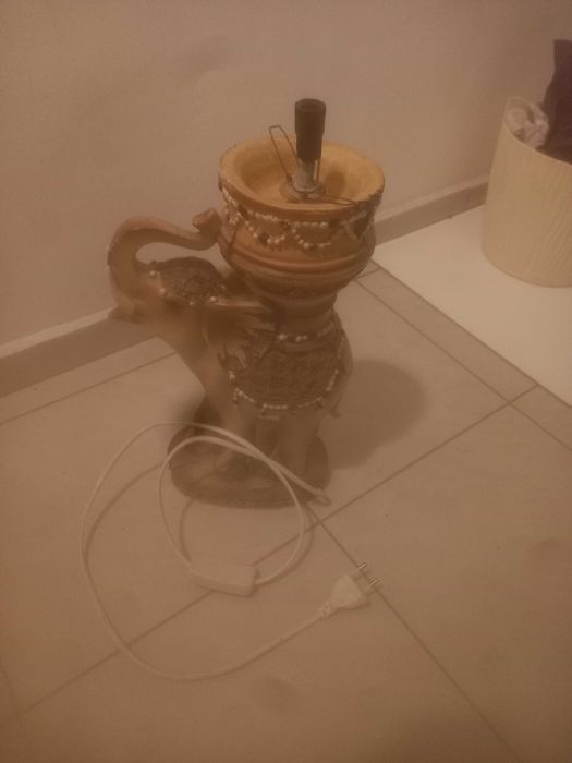 Лампа лампион дървено слонче за късмет