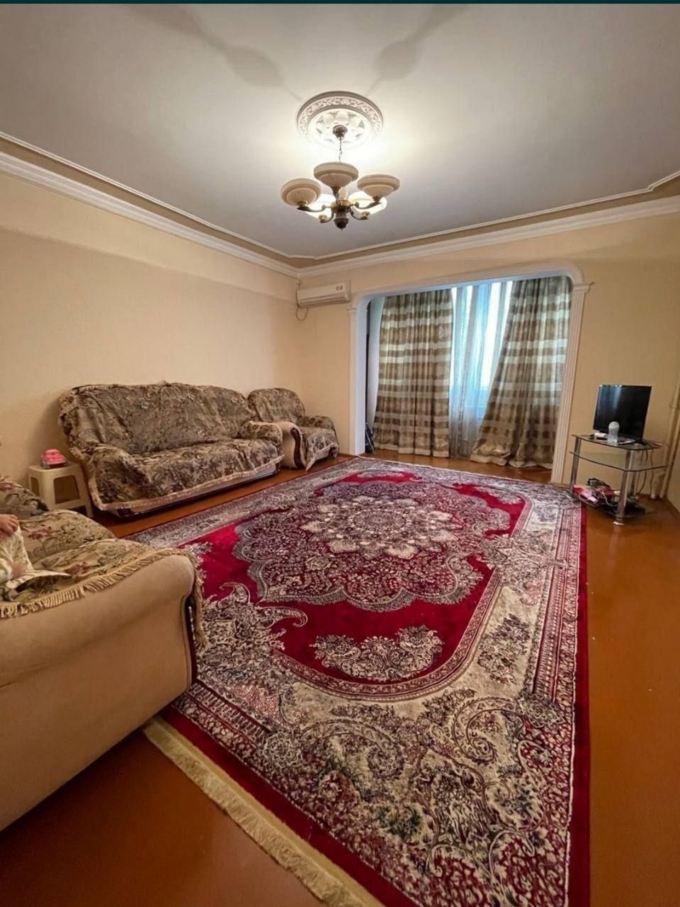 Аренда Квартира Алгаритм 31 кв. 2/1/9 400$.