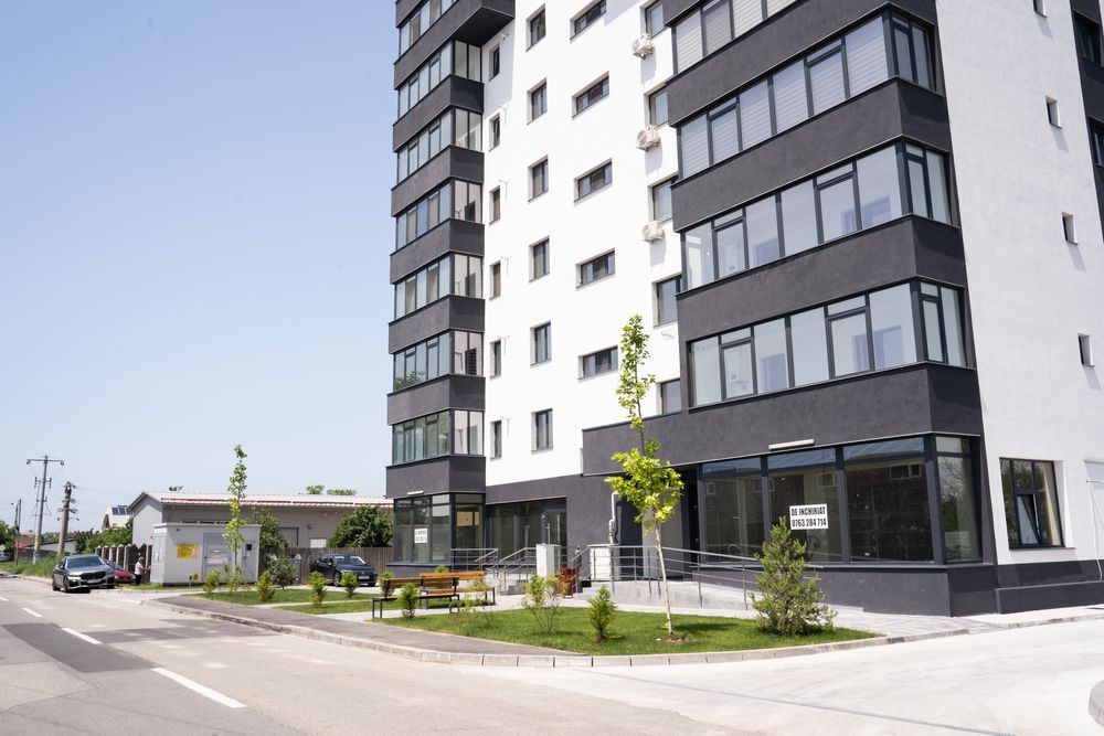 Inchiriez spațiu/spatii comerciale la parterul unui bloc nou