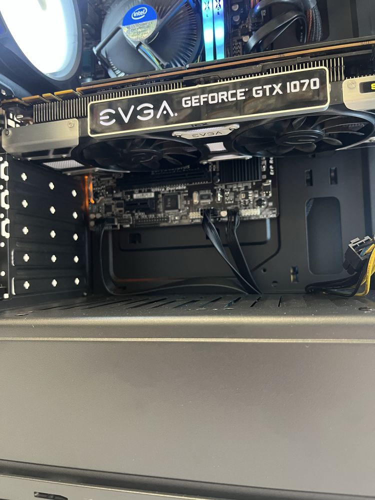 Геймърски компютър Intel Core i5 6500, GTX 1070 8GB, 16GB ram