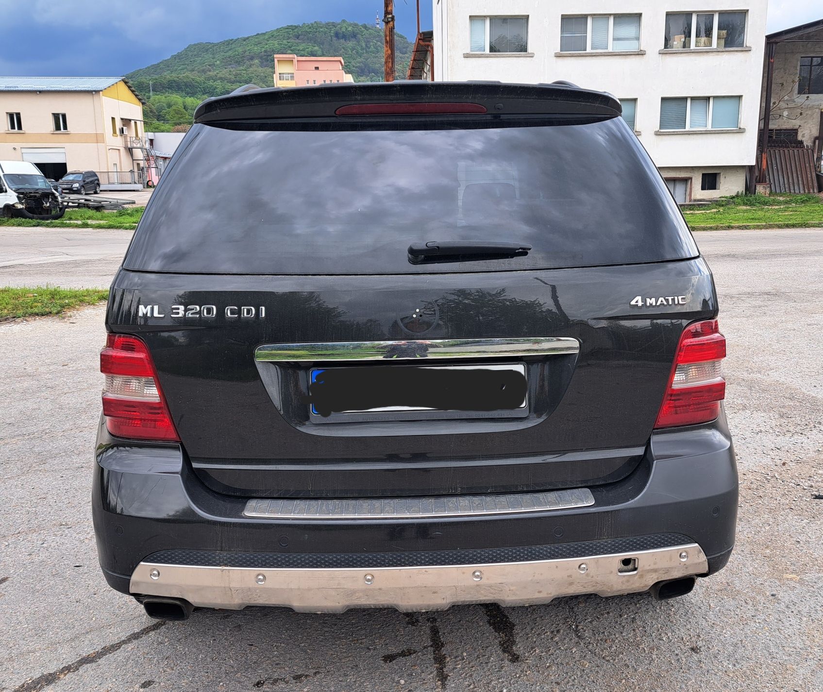 Багажник Мерцедес МЛ W164 заден капак Mercedes ML W164