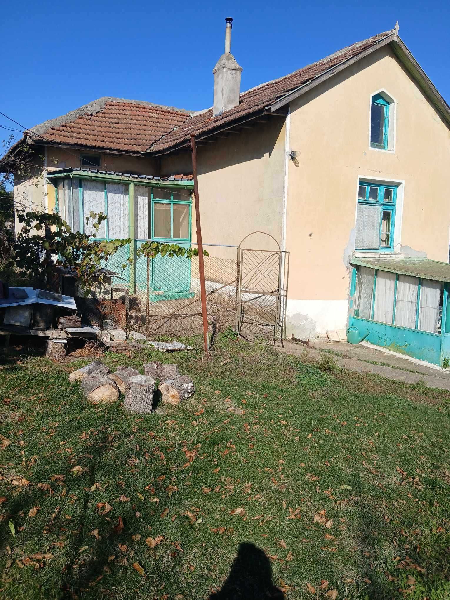 Продава КЪЩА, с. Горно Пещене, област Враца