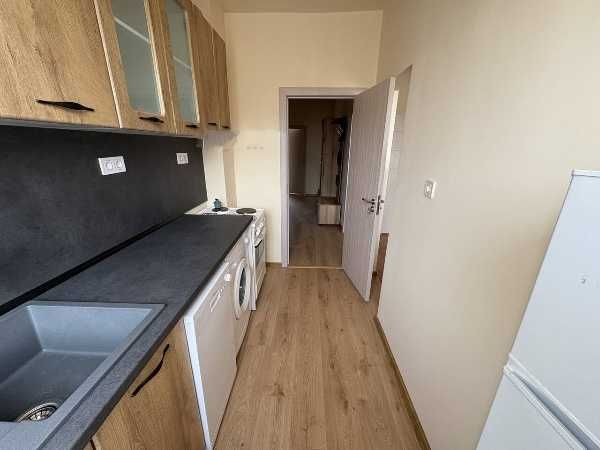 Продава се Тристаен апартамент в Бургас, Лазур - 85 кв.м за 2236 €/кв.м - Снимка #6