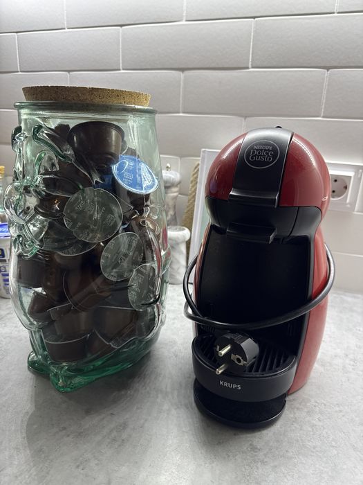 Nescafe Dolce Gusto + ~60 Capsule Cadou