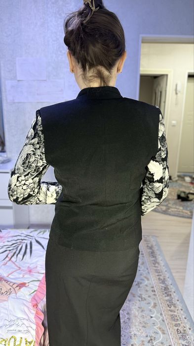 Пиджак с красивыми рукавами