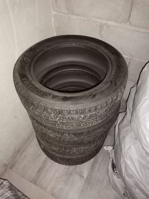 Продам шины Yokohama 215/55/R17